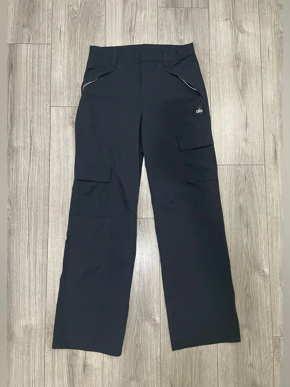 ALO Yoga All That Trouser in Black Size Small